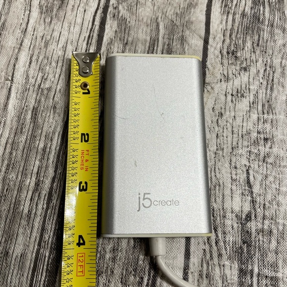 J5 Create USB 2.0 to VGA Display Adapter Untested - Picture 6 of 6